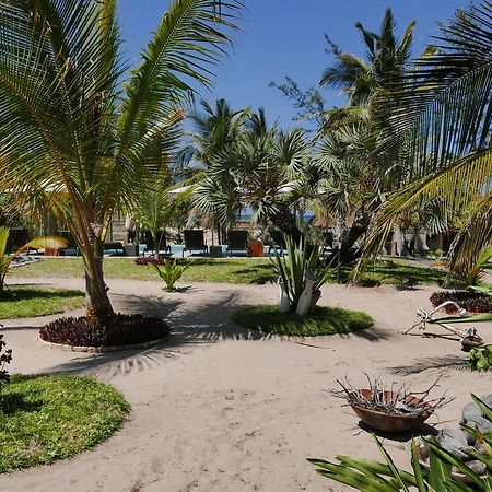 Barra Beach Club Inhambane Exterior photo