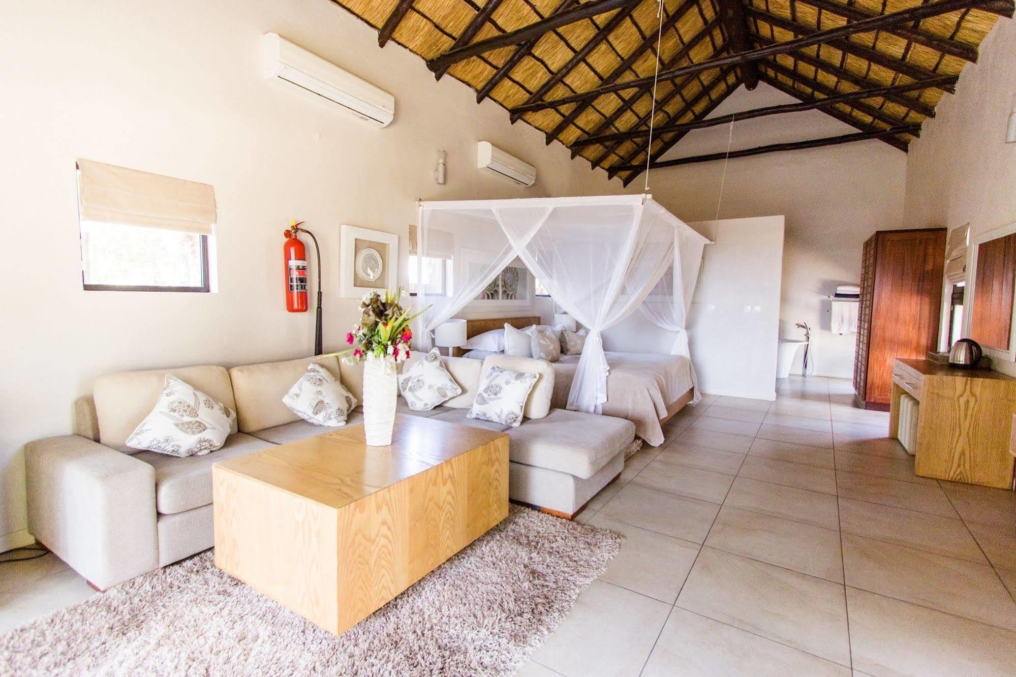 Barra Beach Club Inhambane Exterior photo